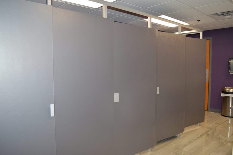 Stainless Steel Eclipse Partitions | Scranton Products